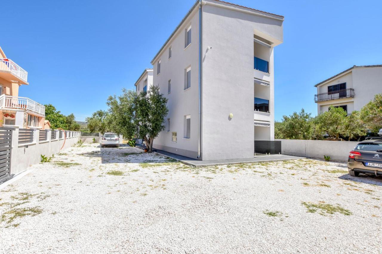 Apartments Zdeslav Rogoznica  Exterior photo